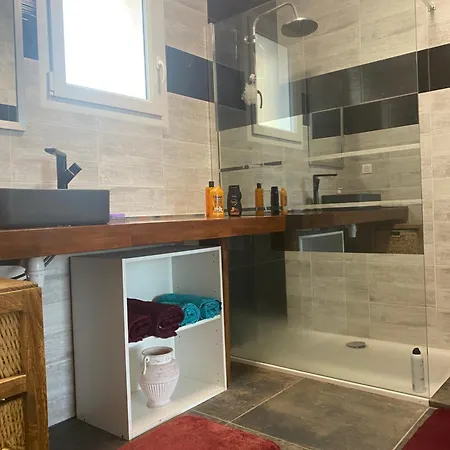 Quarto em Acomodações Particulares Loredana *